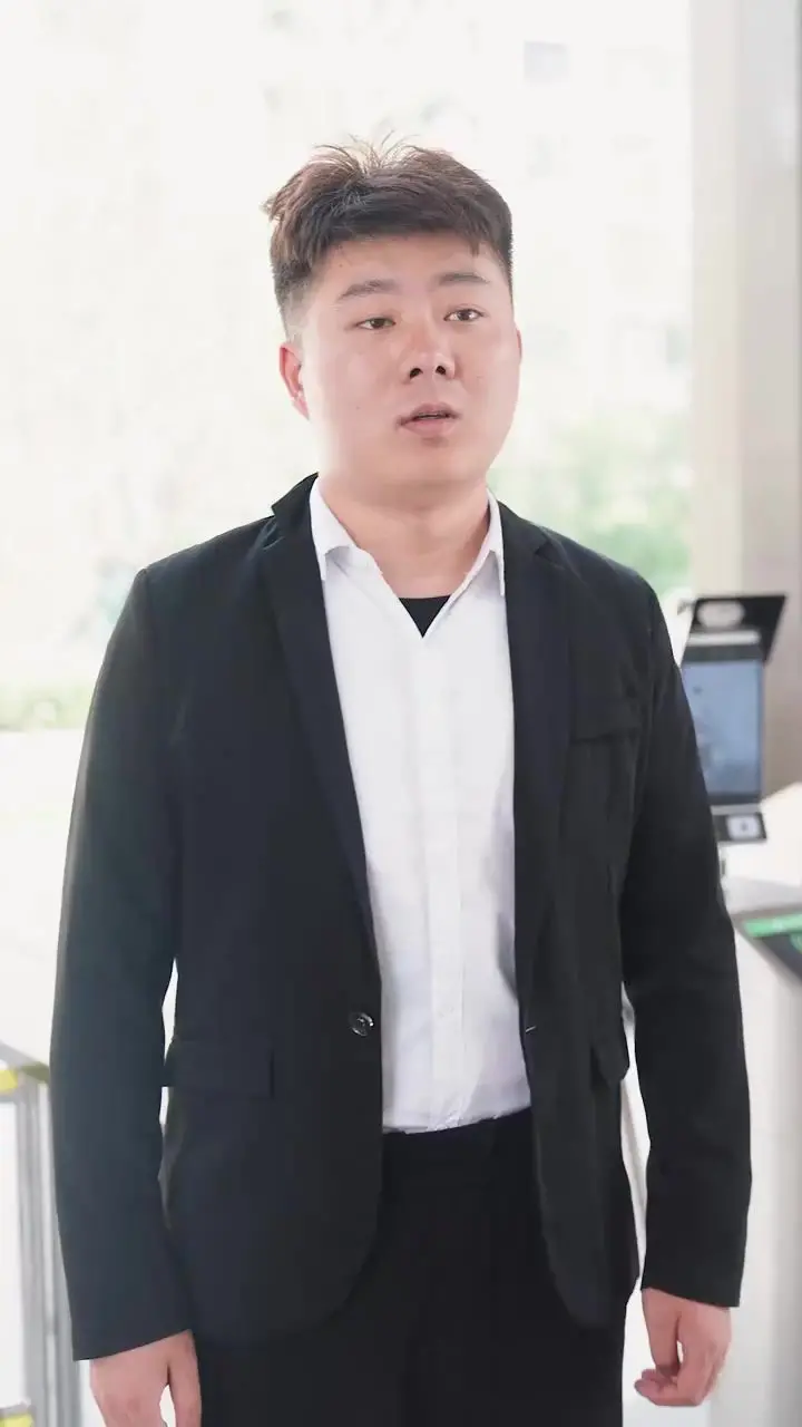 拽妈携崽归来：看腹黑萌宝如何助攻，神秘爹地追妻火葬场！爆笑甜宠来袭